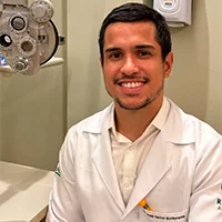 Dr. Jose Heitor, oftalmologista geral